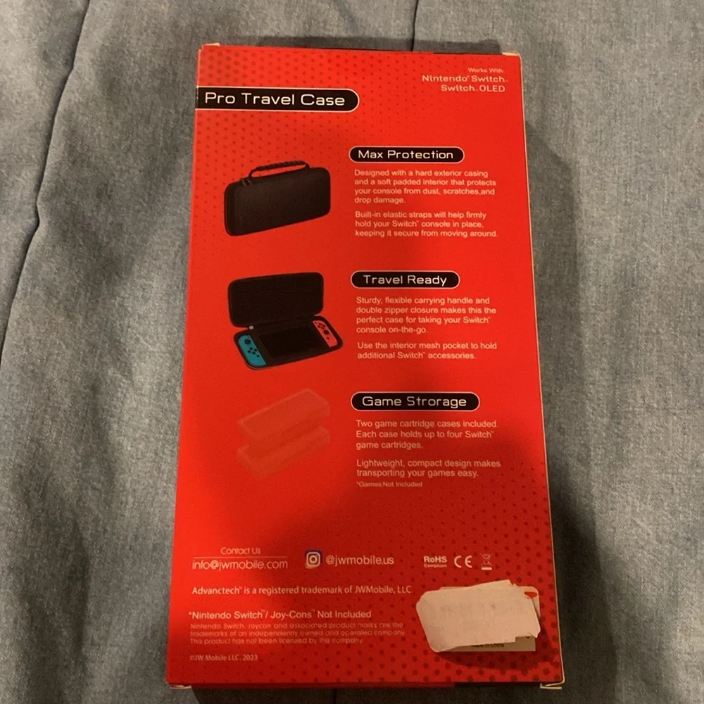 New NWT Advanctech designed to game pro travel case for Nintendo switch